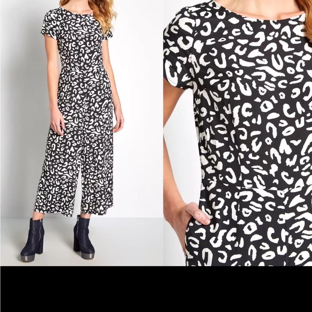 Modcloth Modcloth BOLD nation snow leopard print black white cropped romper